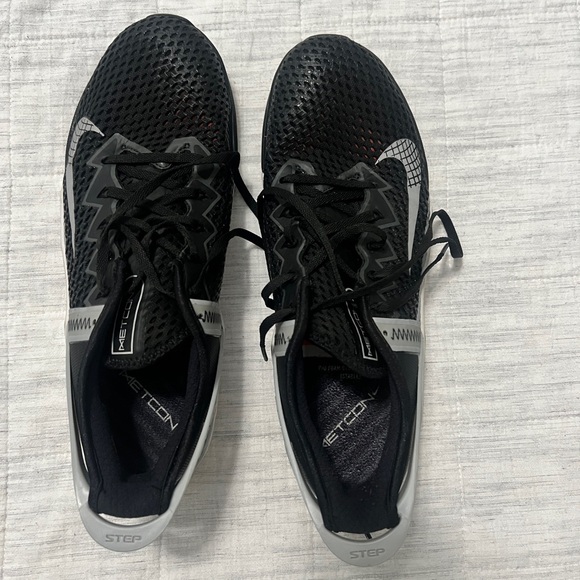 Nike Metcon 6 Flyease size 10.5. Pre owned - Picture 4 of 5